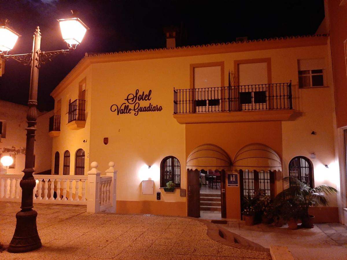 Sotel Valle Guadiaro ปูเอร์โบล นูเอโว เด กัวเดียโร ภายนอก รูปภาพ